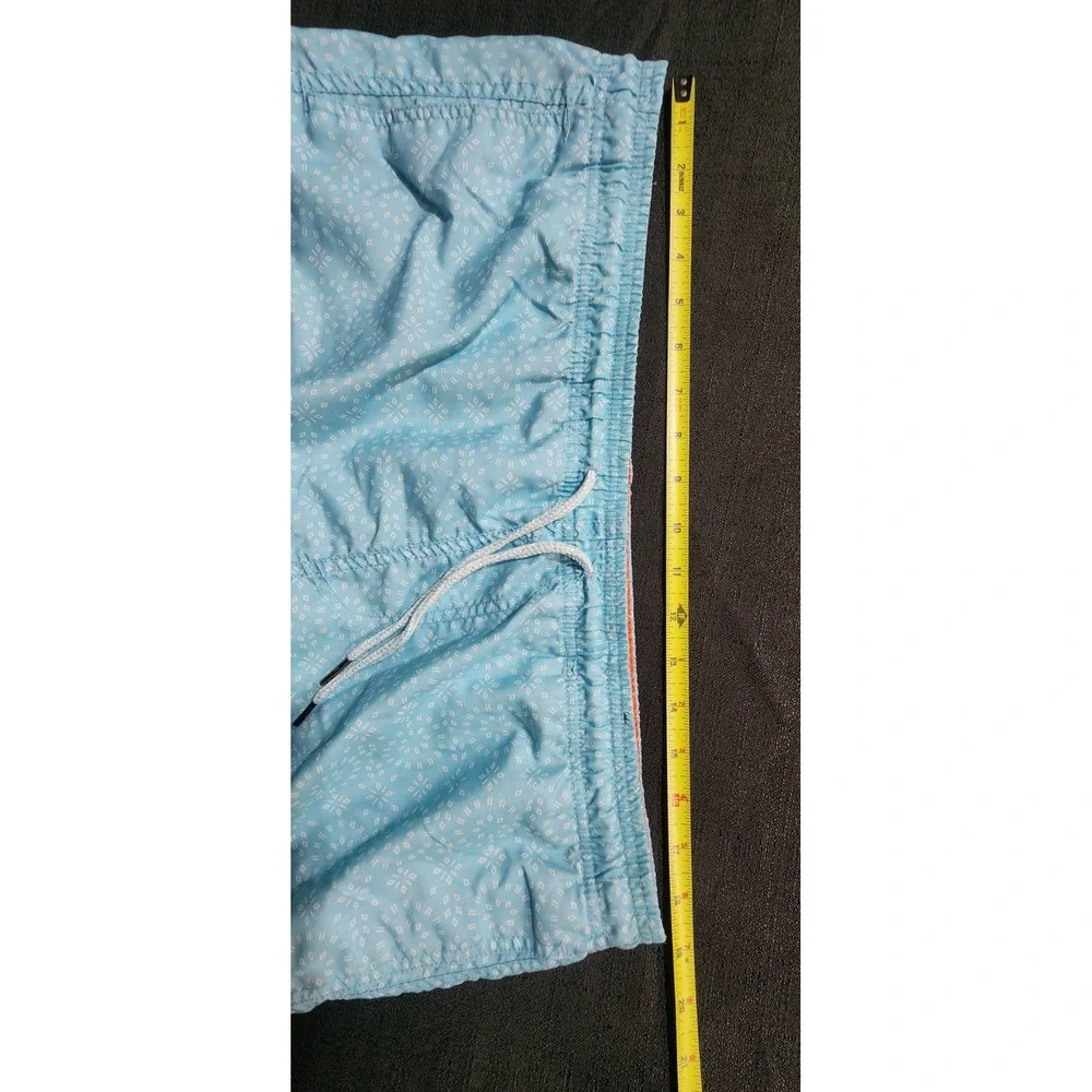 Spicy Tuna Blue Lined Swim Trunks UV 50+ Sz Lg 5.5